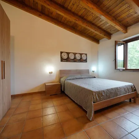 Lägenhet L'oliveto Nuxis